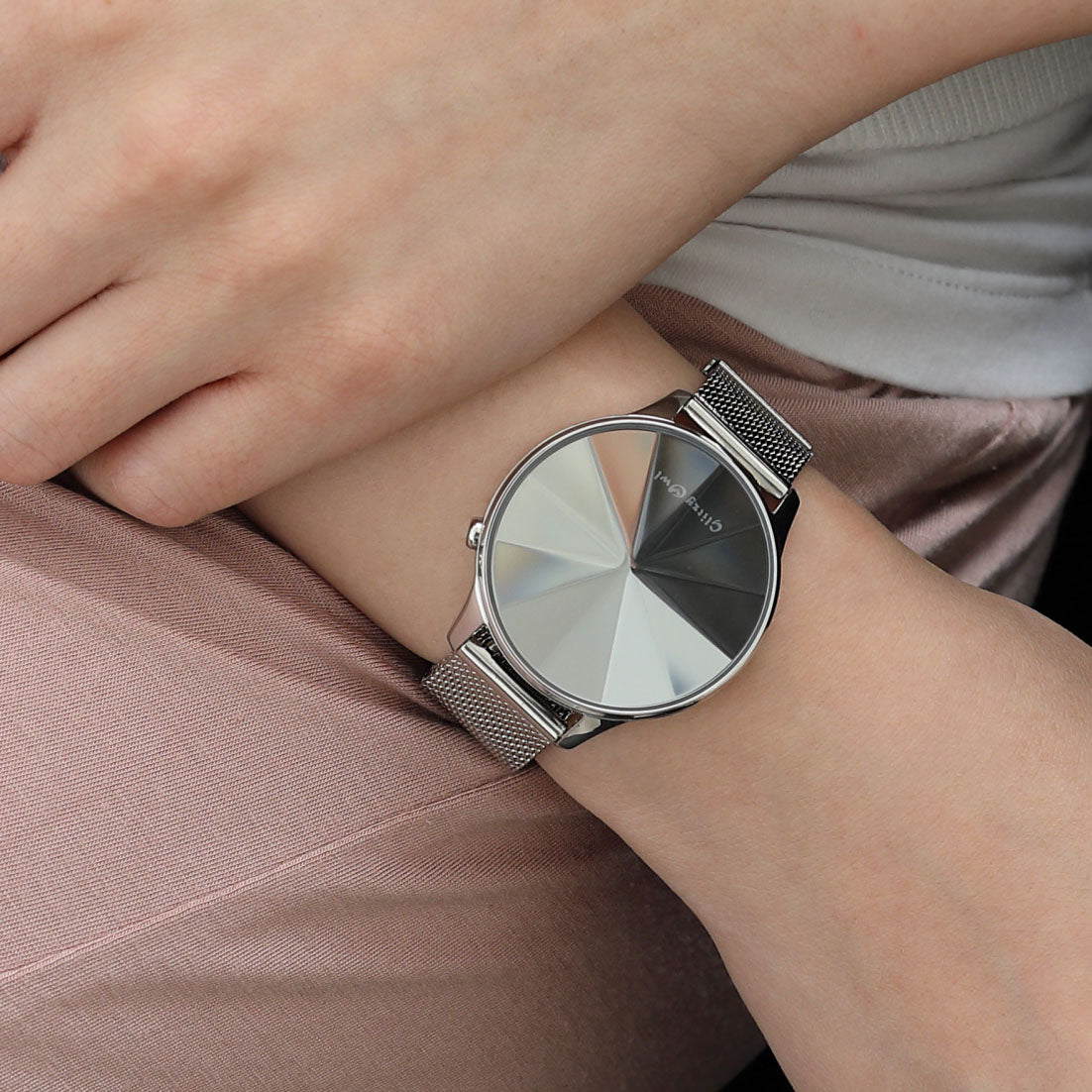 THE DIAMOND系列 - LED鋼色不鏽鋼手錶